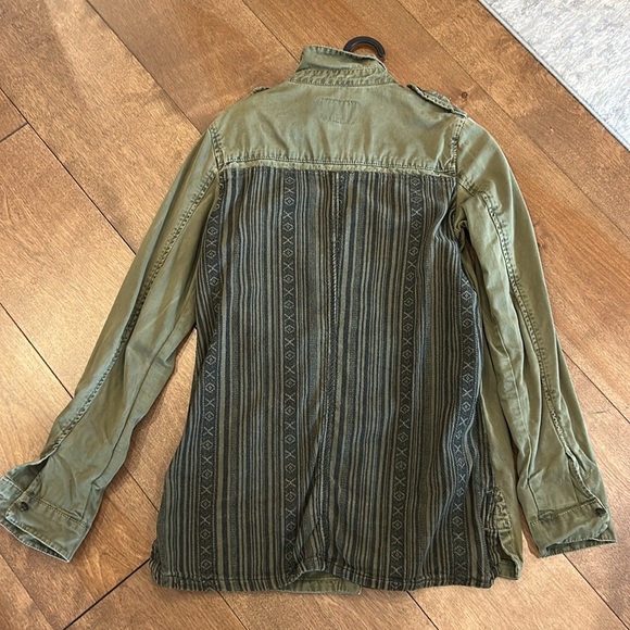 Women's Green Jacket - Picture 3 of 7